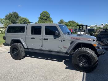 A.R.E CX on Jeep Gladiator