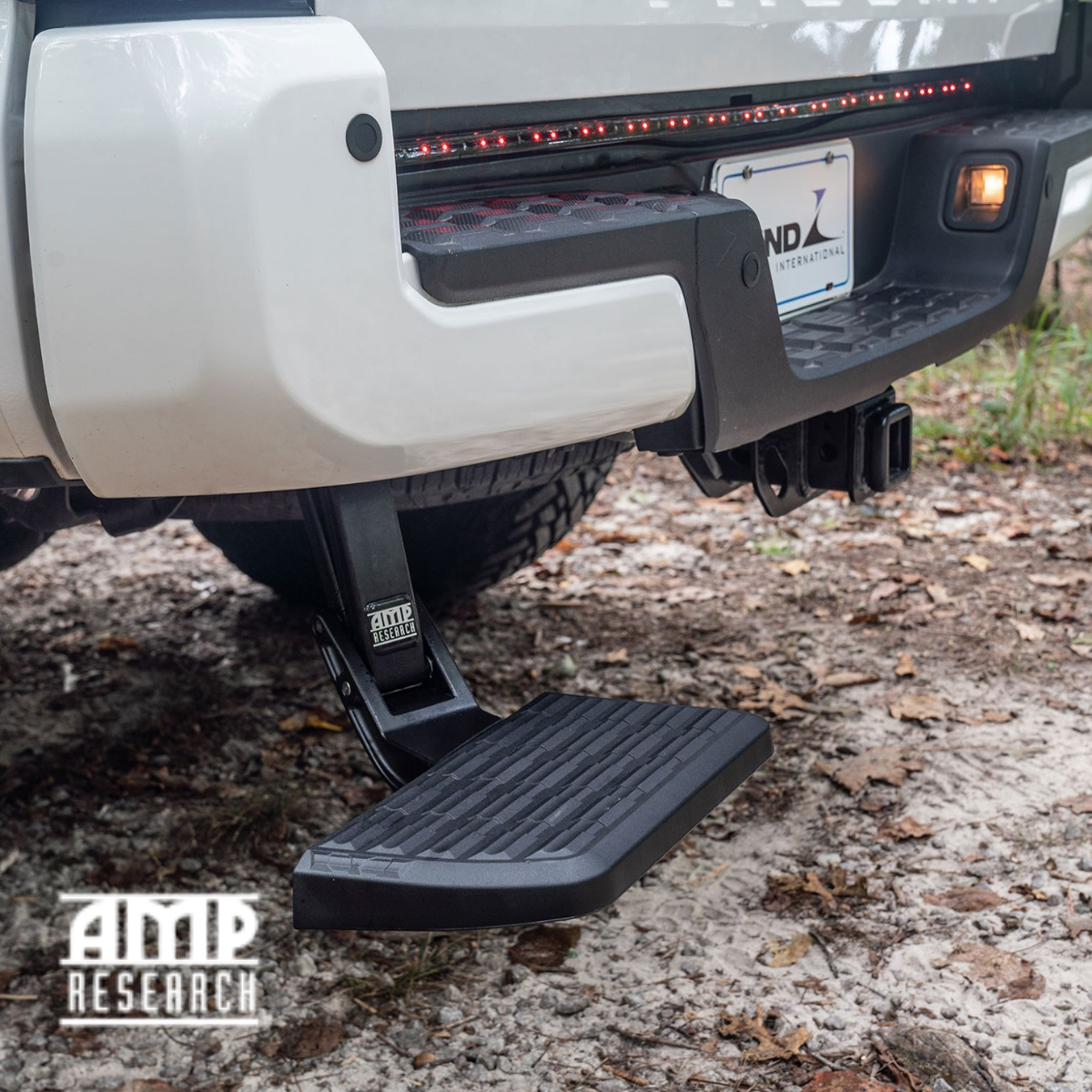 APS iStep Universal 26 Black Aluminum Rear 2 Class 3 Hitch Mounting Step Hitchstep Rear Roof Rack Bumper Guard Protector 