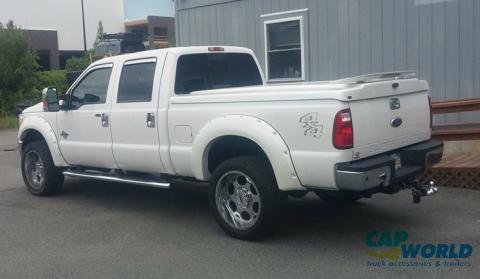 LEER 700 Tonneau Cover